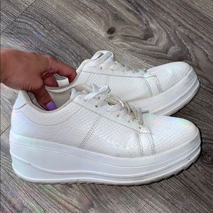 White sneaker platforms